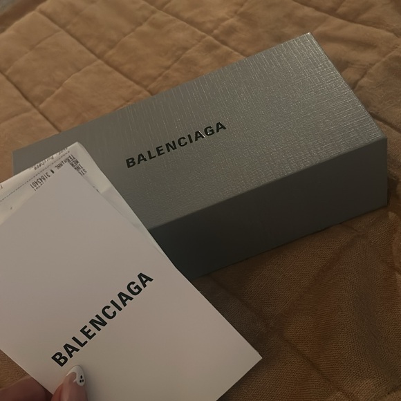 Balenciaga Sunglasses BB0243S - Picture 6 of 15